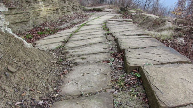 excavated-stone-terrace-on-the-bosnian-pyramid-of-the-moon